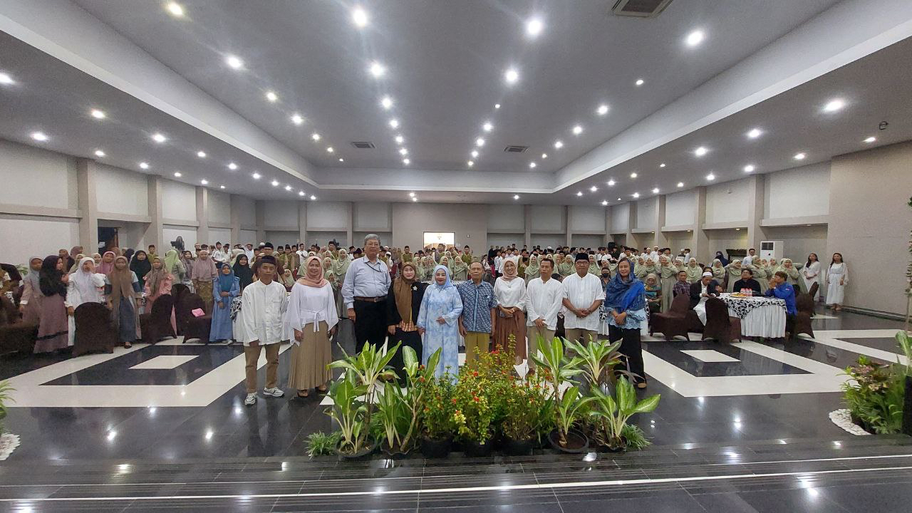 Bakti sosial dan Buka Puasa bersama di Hotel Tasneem